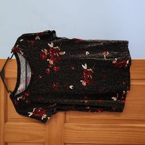 Maurices size medium top